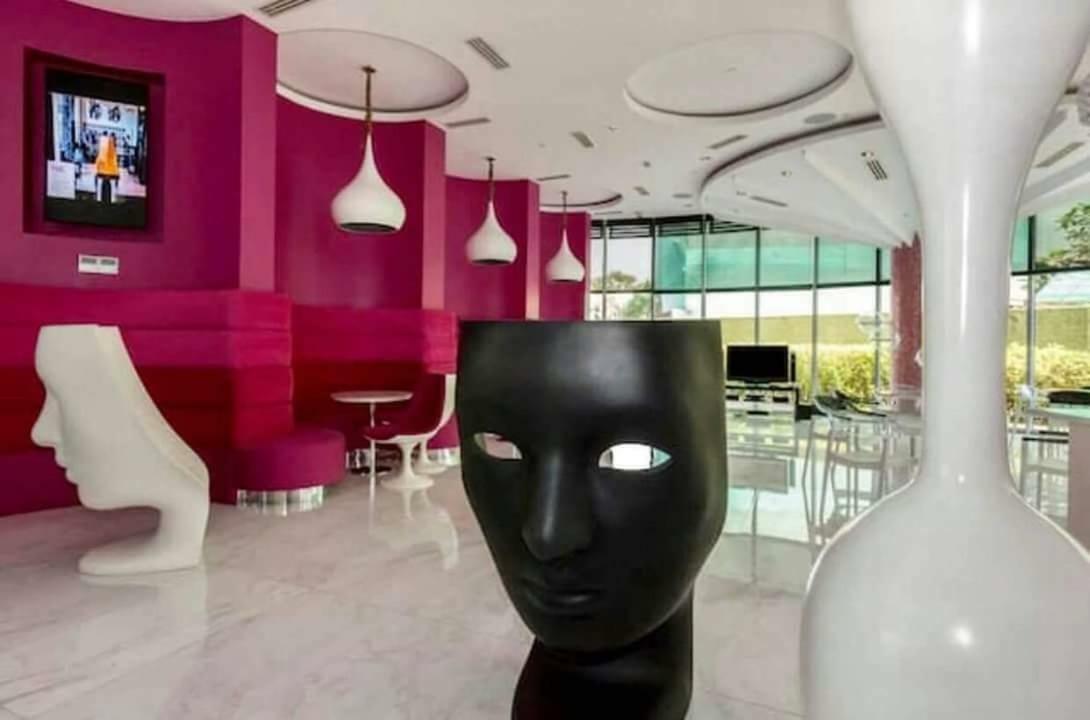 Azure Urban Resort Maui Unit Манила Экстерьер фото