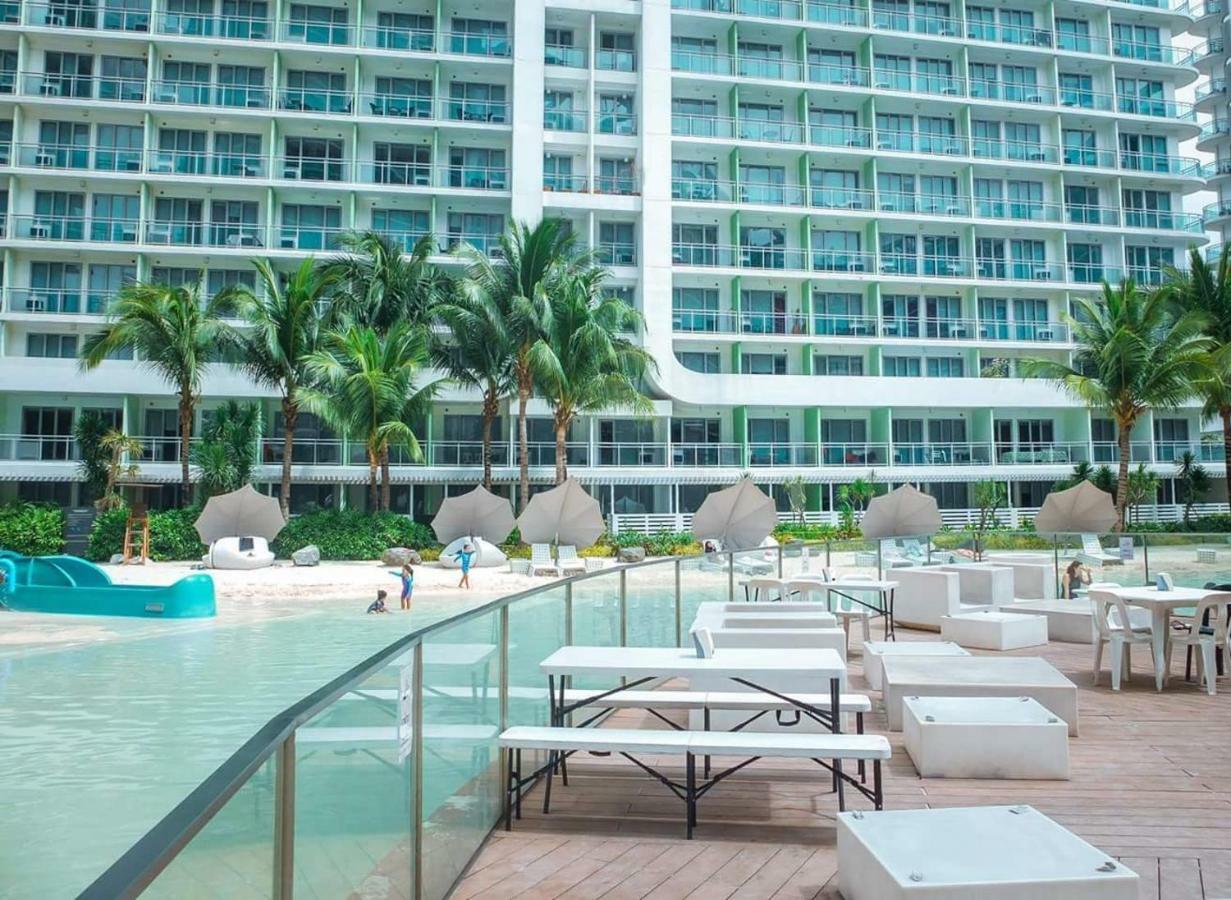 Azure Urban Resort Maui Unit Манила Экстерьер фото