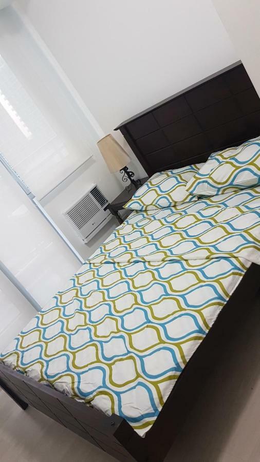Azure Urban Resort Maui Unit Манила Экстерьер фото